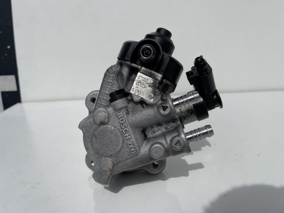 Тнвд топливный насос Passat B6 паливний насос 2.0 TDI дизель 03L130755