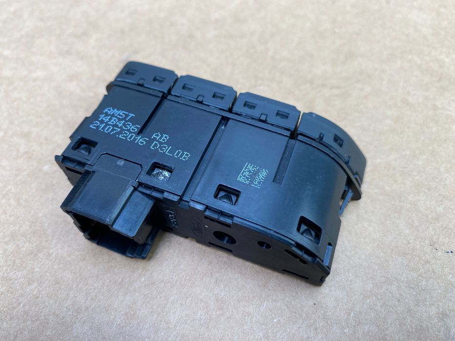 Przełącznik Klapy Czujników Parkowania Parking FORD Kuga II Focus III