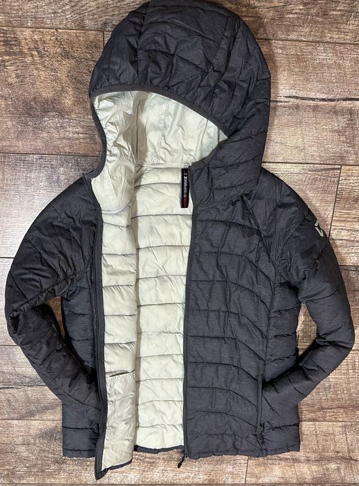 Женская куртка,ветровка RE. Разм.М-ка.