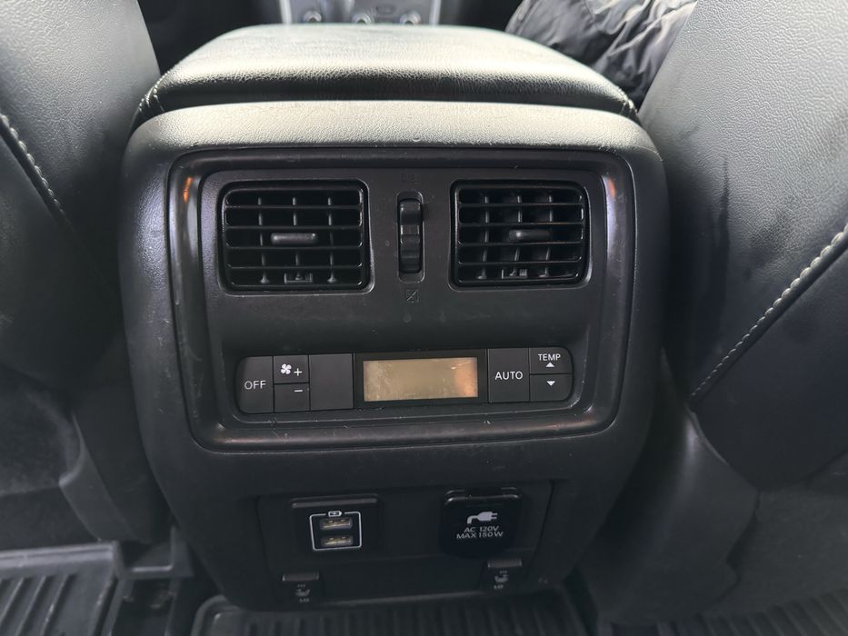 Nissan pathfinder 2018 р