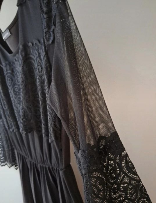 Vestido preto renda s