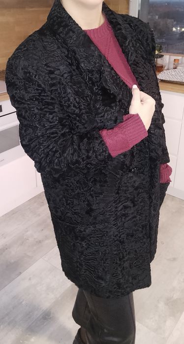 Marynarka z karakuł