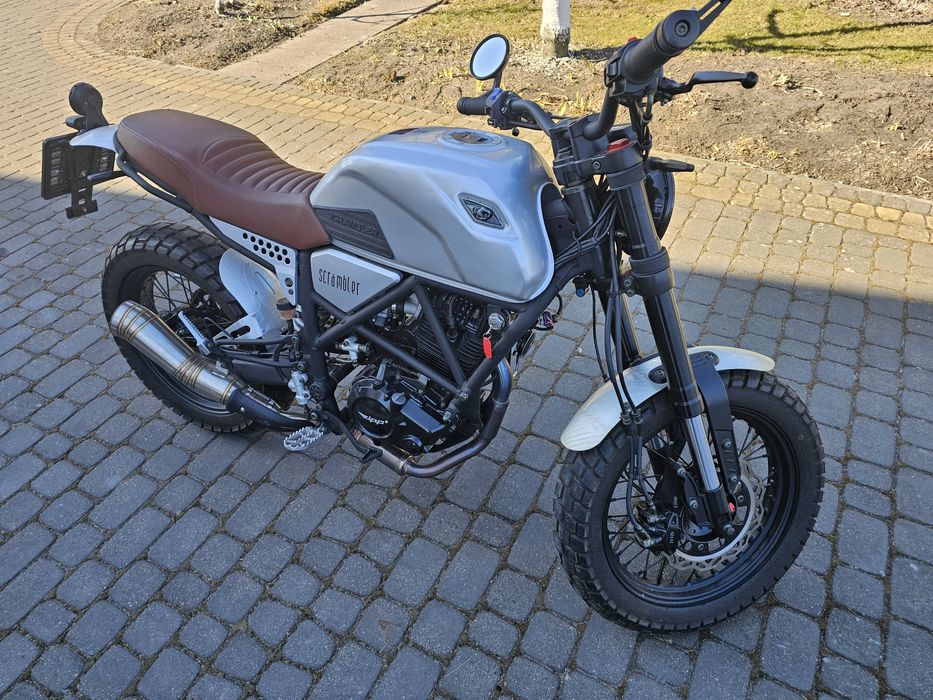 Zipp Scrambler 125 z 2022