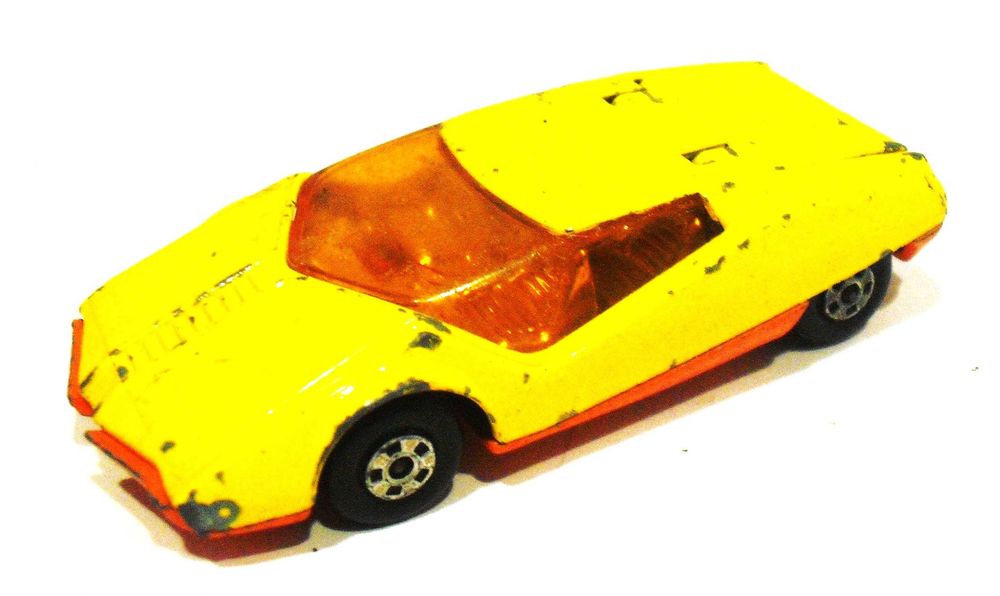 Matchbox Superfast No 33 Datsun 126 brincado  1973