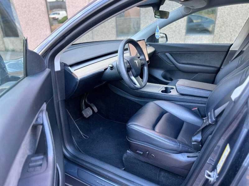 2022 Tesla Model Y Long Range