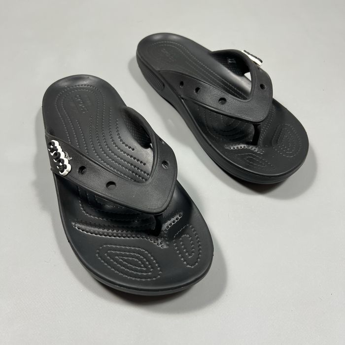 Чоловічі чорні в’єтнамки Crocs Classic Flip шльопанці