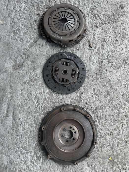 Сцепление на citroen berlingo 1.6 ep6 Берлінго Пежо Партнер 3008 5008