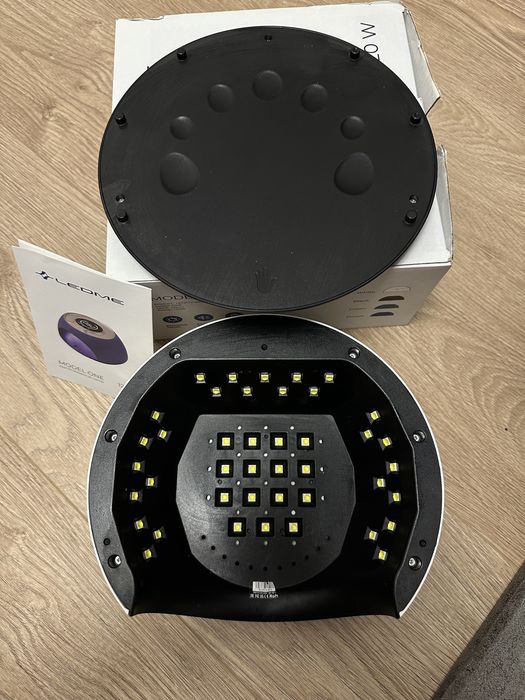 LED+UV лампа для маникюра LEDME ONE 120W WHITE