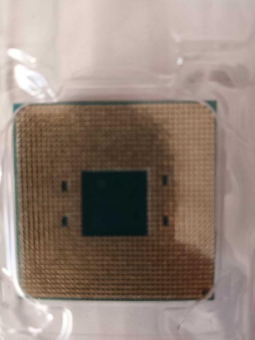 Процесор AMD Ryzen 5 2600X