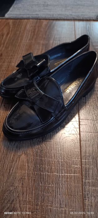 Туфлі на дівчинку