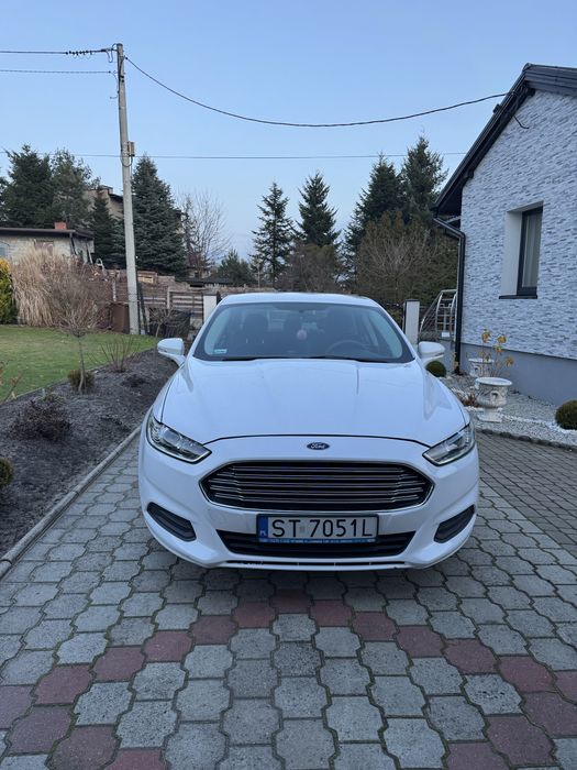 *Ford Mondeo 2014 1.5 Ecoboost 160km*
