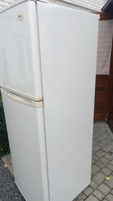 Холодильник LG-372SVF