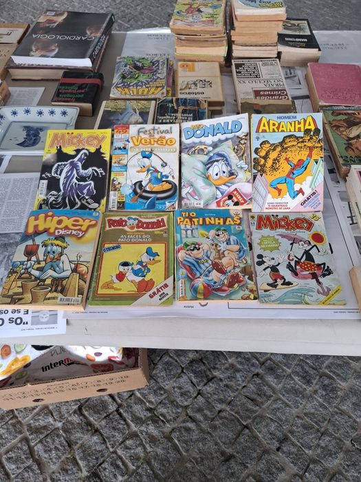 Livros infantis Disney, Homem Aranha, Hulk e muitos mais