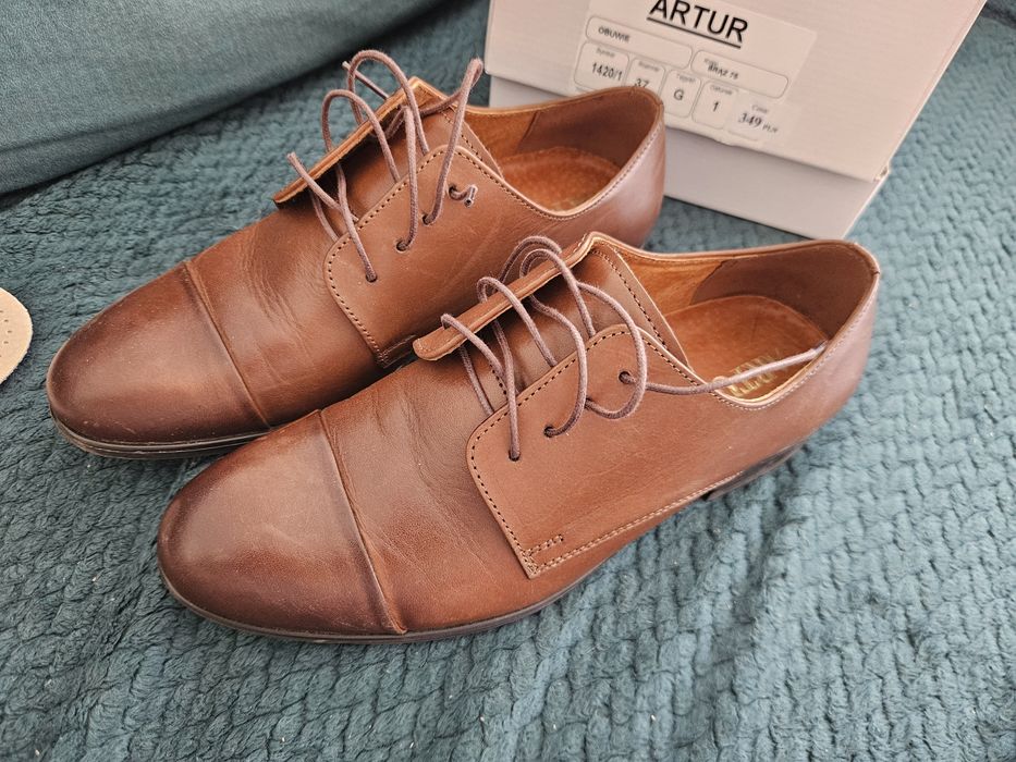 Eleganckie buty dla chłopca