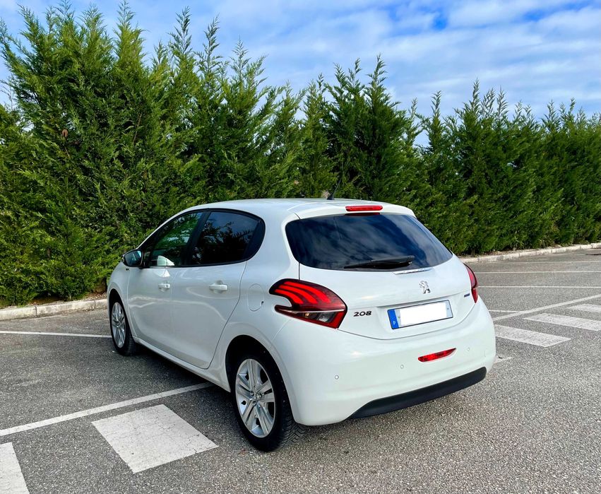 Peugeot 208 1.6 BlueHDi Style