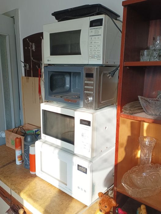 Микроволновая печь.