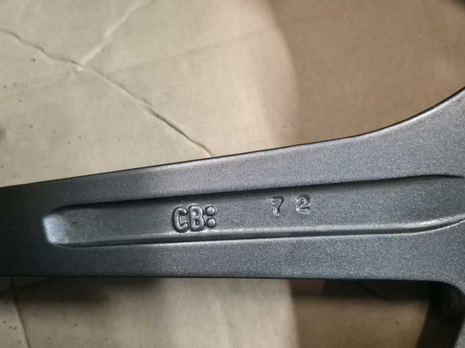 Tesla Model 3 felga 20" Borbet 5x114.3  8.5J  ET40