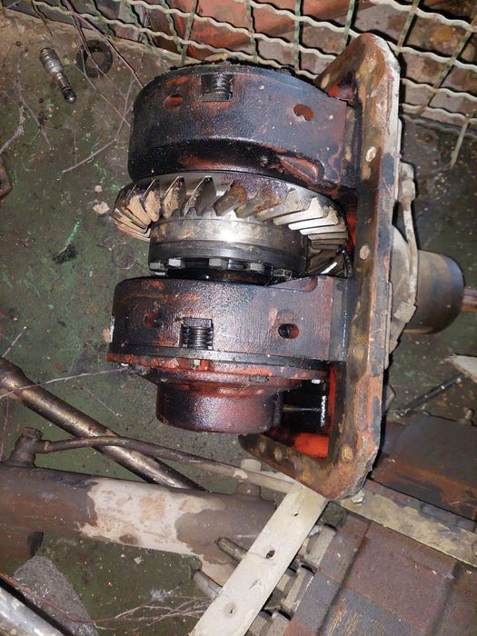 Wklad mostu landini 8x31 walek talerz kosz  obudowa