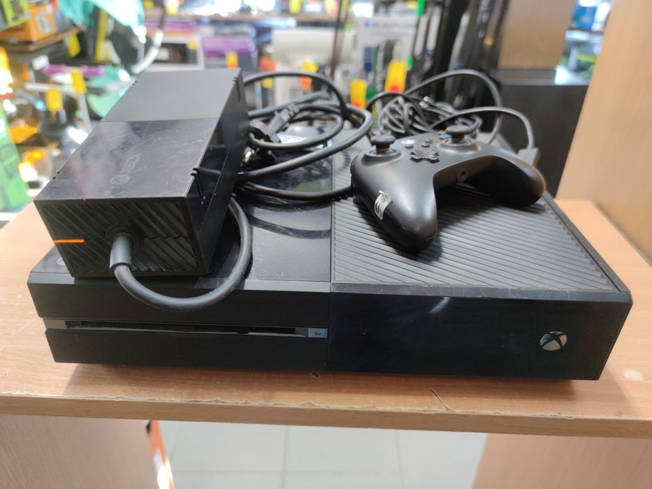 Konsola XBOX One Fat 500GB + gry Komis Madej Tarnów