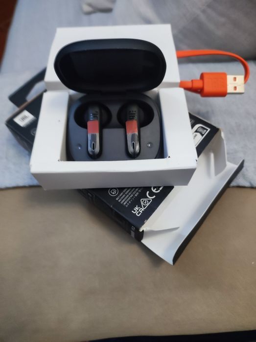 Headphones JBL novos