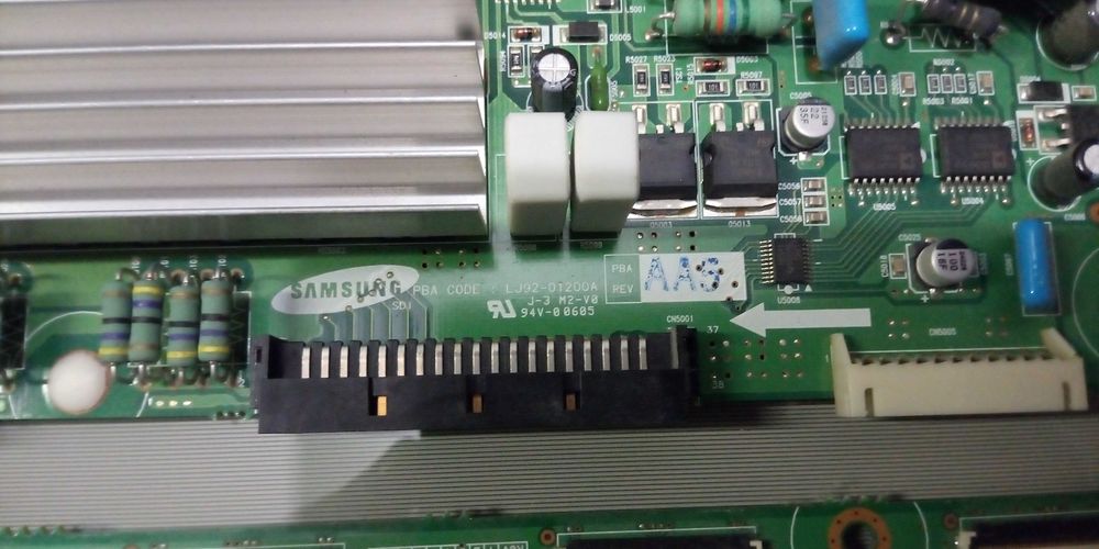 Плазма Philips 42Pf5321/12 по деталям