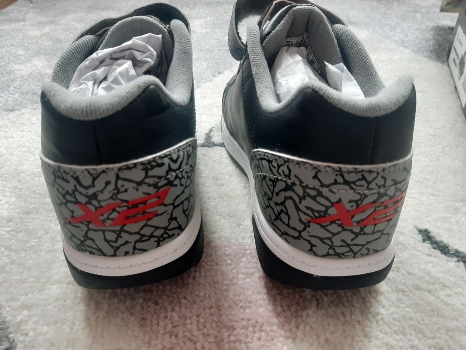 Heelys buty na kółkach 35