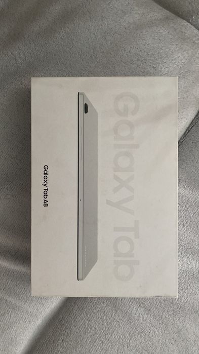 Tablet SAMSUNG Galaxy Tab A8 10,5" 4+64GB WiFi srebrny