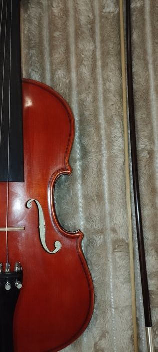 Yamaha V5 4/4: Completo + Cordas Novas + Suporte