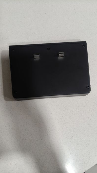 Hub USB estilo original para Tesla Model 3 (2017-2020)