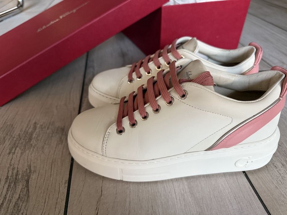 Salvatore Ferragamo SENISE — преміальні кросівки у відмінному стані !!