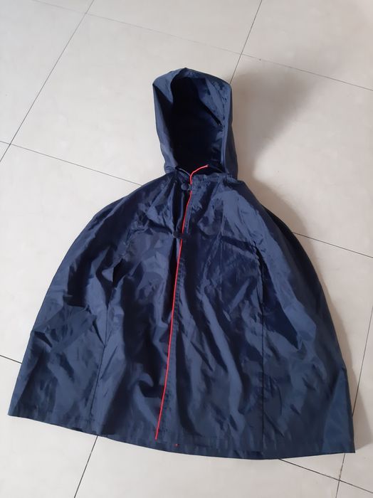 Женская накидка безрукавка с капишёном от дождя для прогулки р46 48 L