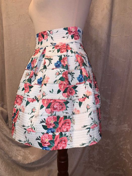 Nowa spódnica Amisu rozm XS