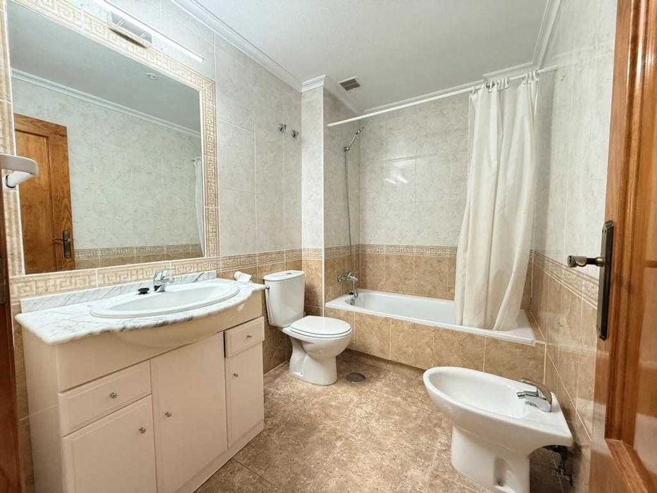 Apartament 97 m² z basenem i licencją turystyczną – Orihuela Costa