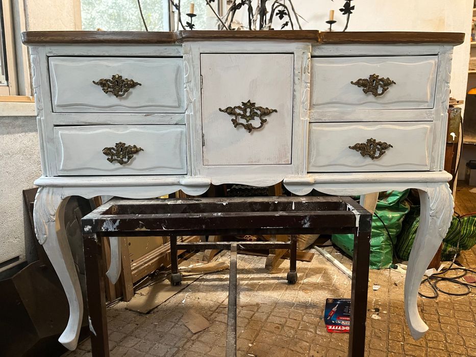 Cômoda Retro restaurada - comoda lavatório