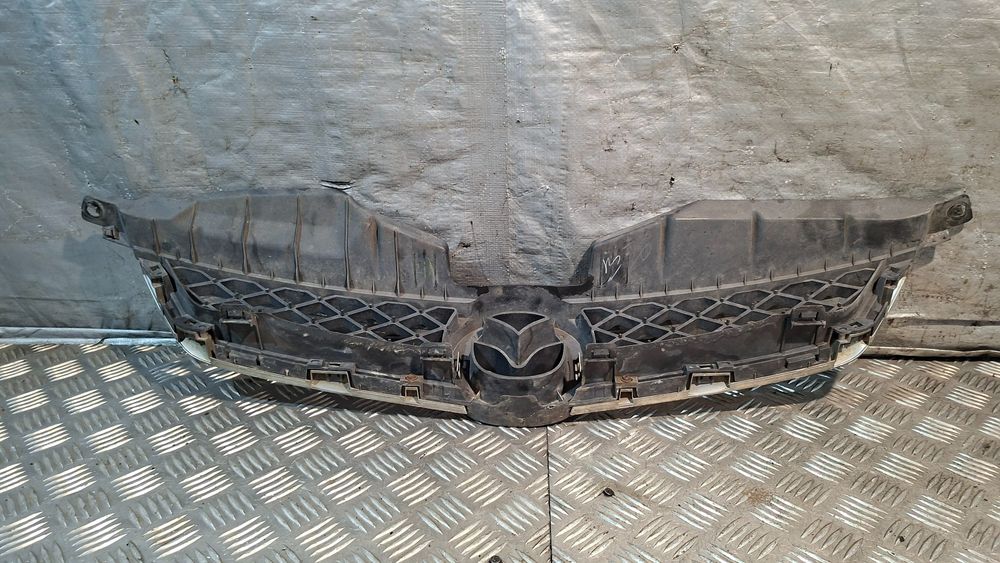 Grill Atrapa Mazda 5