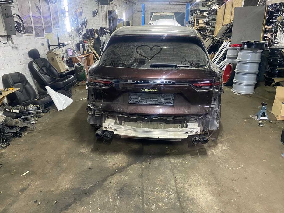 Разборка Порше Розборка Порш Каєн Гібрид Porsche Cayenne 2019рік