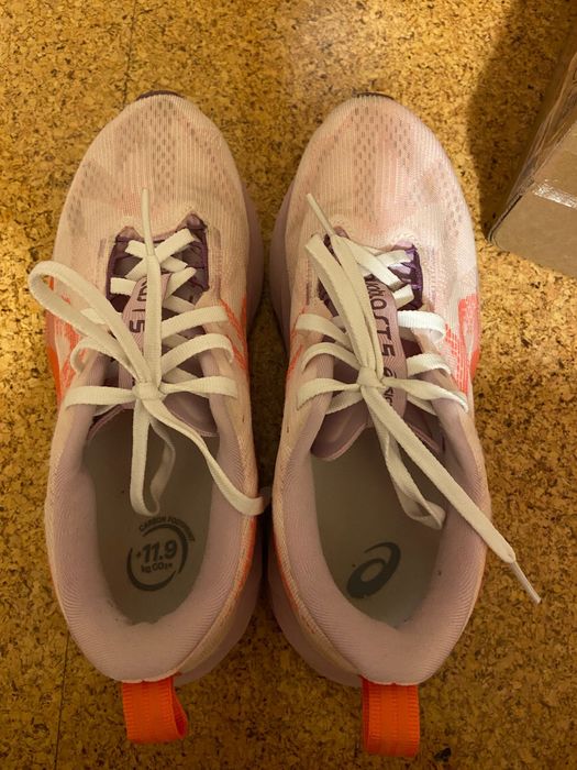 Asics Novablast 5 Coral