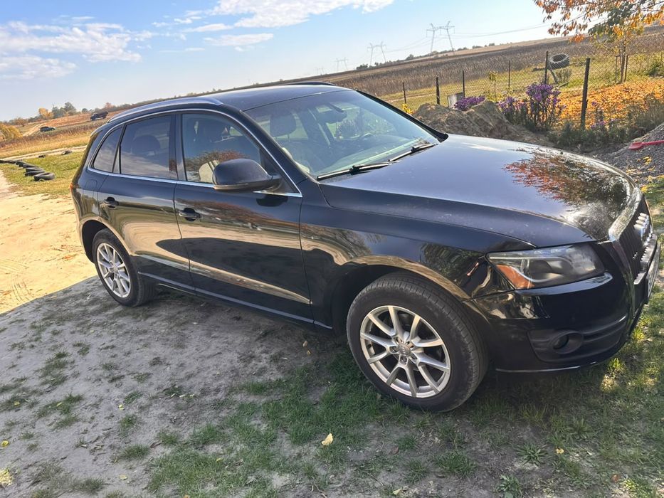 Продам Audi Q5 2010