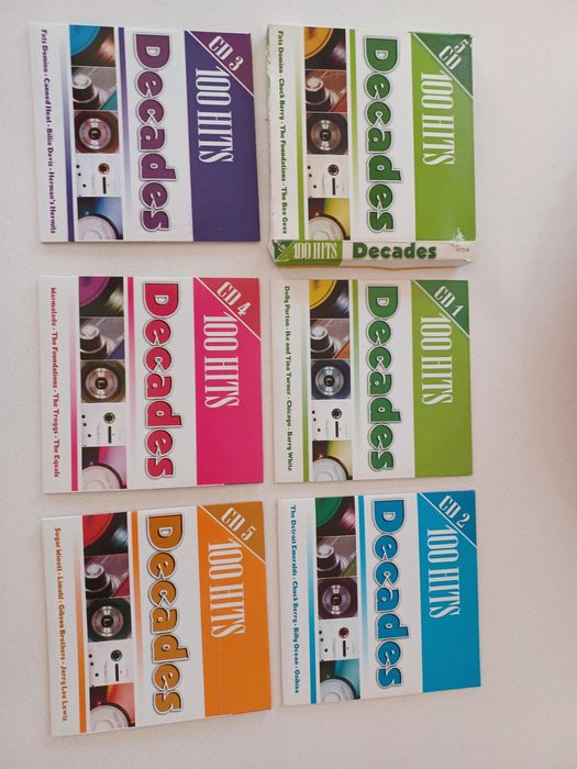 Caixa 5 Cd's 100 Hits Decades