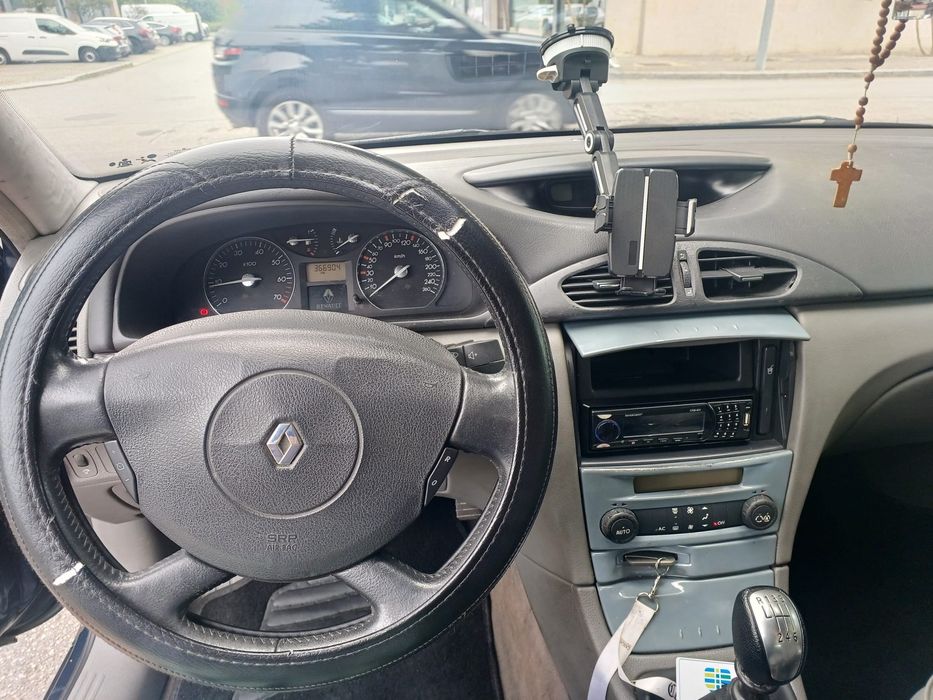 Carro Renault Laguna