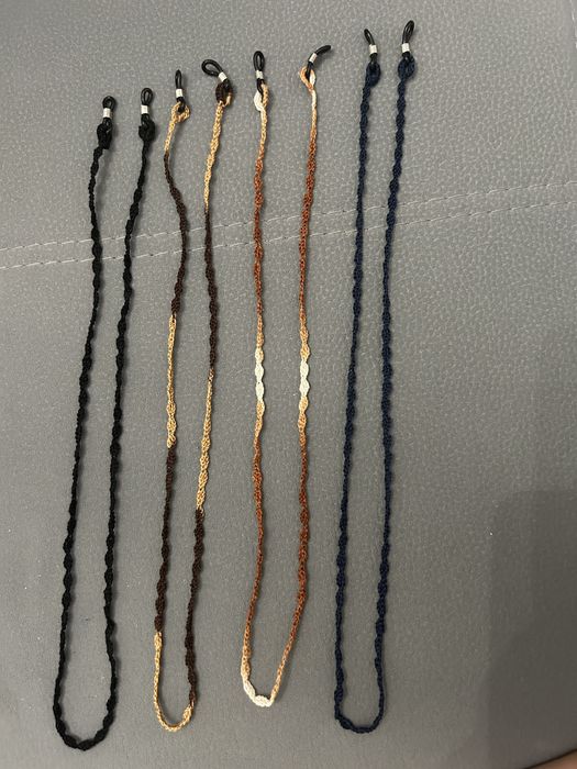 Vendo correntes para oculos