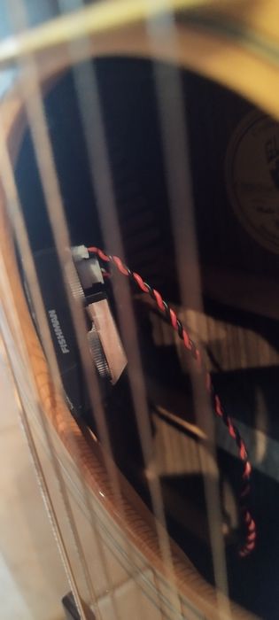 Gitara elektroakustyczna Guild GAD F-150R CENAT hard case Fishman