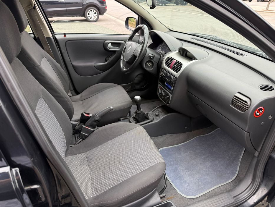 Opel corsa C Enjoy 1.2 gasolina c/teto de abrir