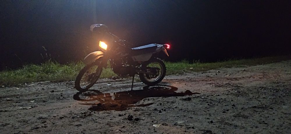 Suzuki Dr 125 SE