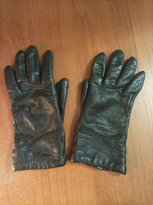 Перчатки кожаные женские чёрные размер s-m