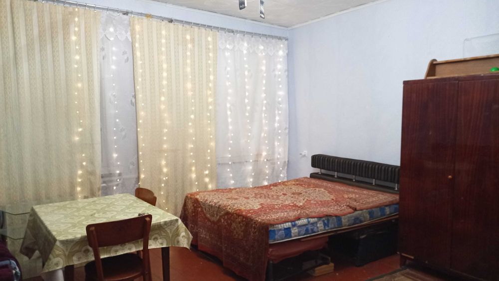 Здам величезну кімнату 25 м2 під Києвом.