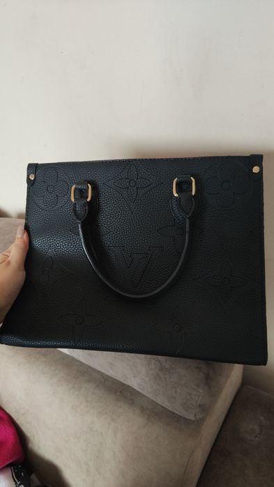 Torebka LV czarna typu teczka