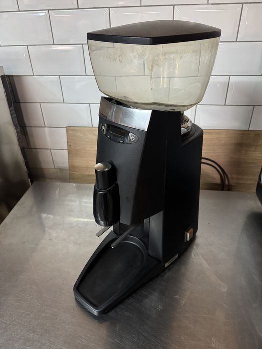 Терміново!!!Продаю професійну автоматичну кавомолку Santos 55