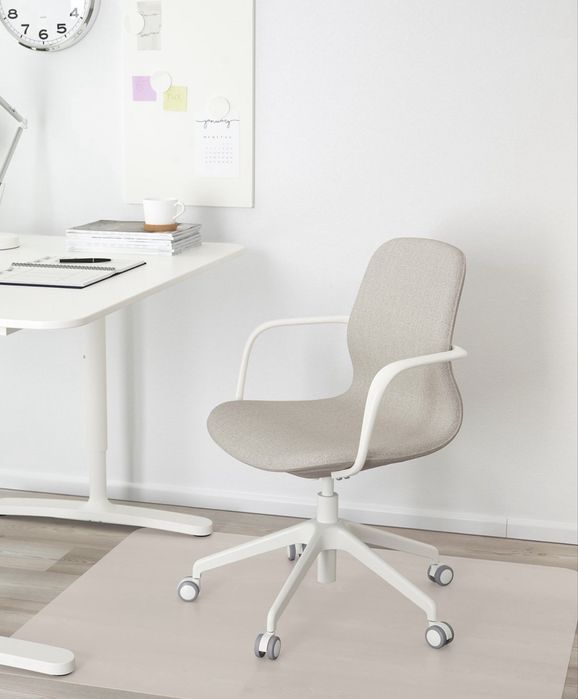 Cadeira de escritorio IKEA com rodas