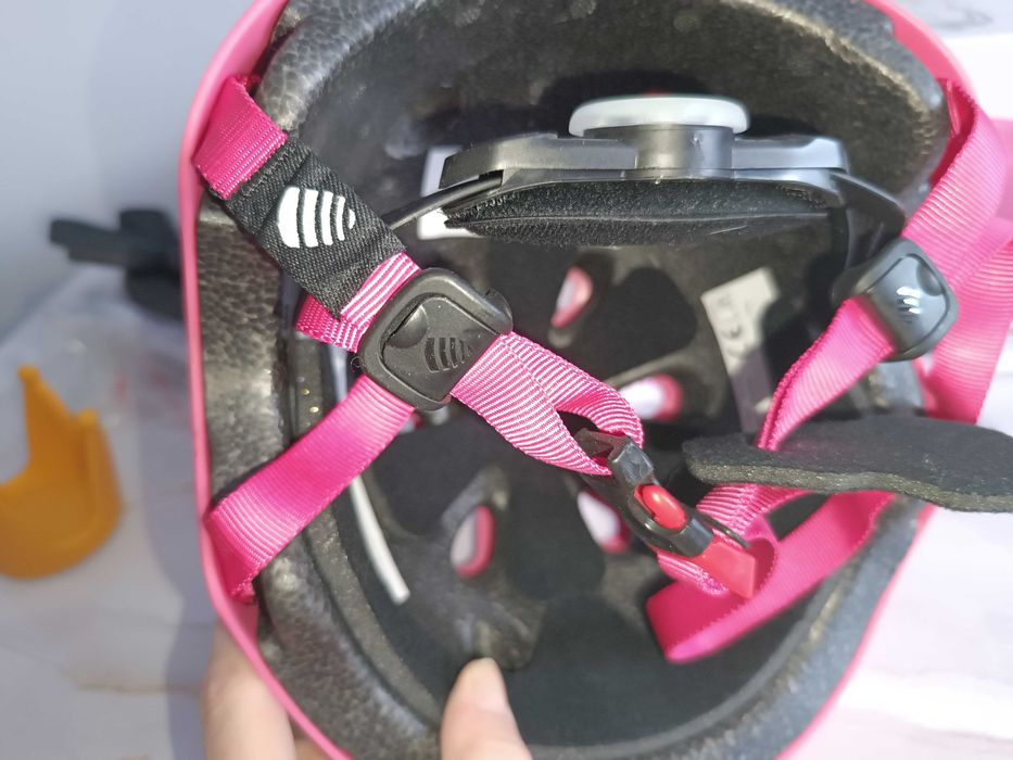 Nowy kask dziecięcy z  koroną rozm. XS/S Poznań